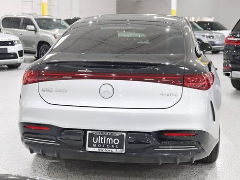 Used 2022 Mercedes-Benz EQS 580 4MATIC Sedan image 13
