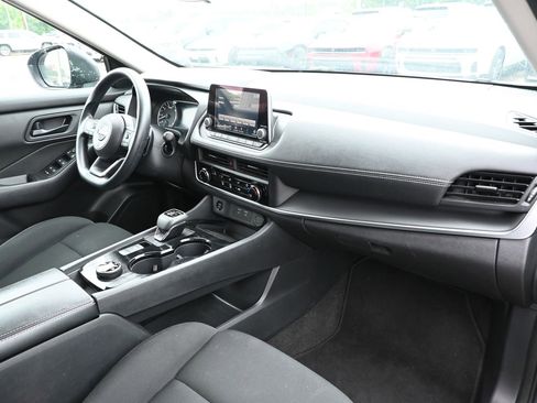 Used 2024 Nissan Rogue S AWD/4WD image 28