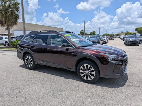 Used 2023 Subaru Outback Limited AWD/4WD image 2