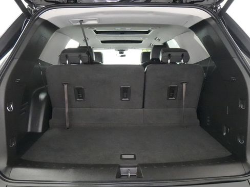 Used 2019 Chevrolet Traverse LT w/ LT Premium Package AWD/4WD image 27
