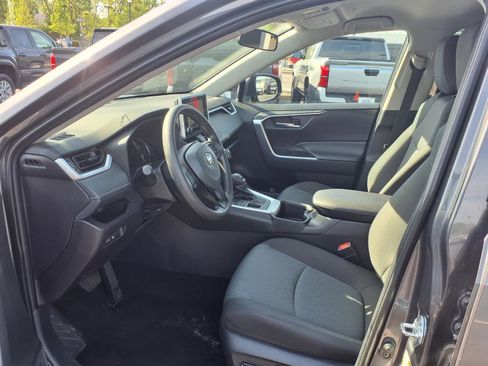 Certified 2025 Toyota RAV4 XLE AWD/4WD image 21