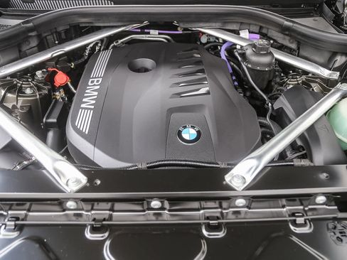 New 2026 BMW X5 sDrive40i w/ M Sport Package image 23