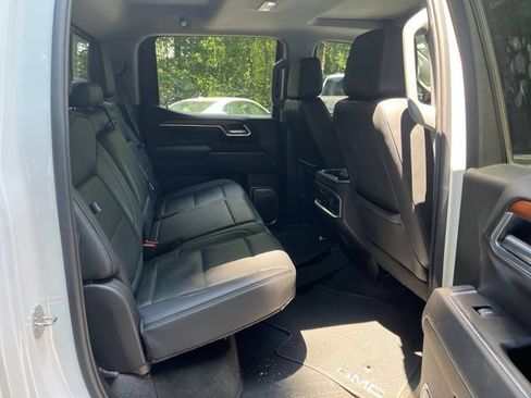 Used 2022 GMC Sierra 1500 Denali AWD/4WD image 13