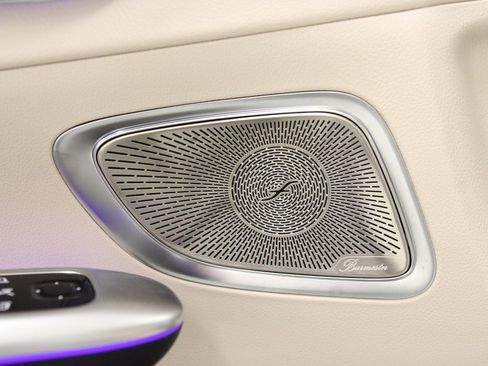 Certified 2025 Mercedes-Benz C 300 4MATIC Sedan image 24