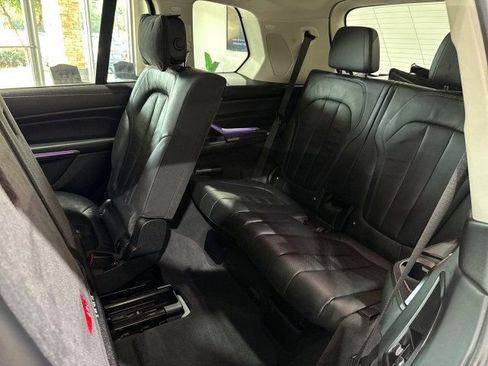 Used 2019 BMW X7 xDrive40i w/ Premium Package image 23