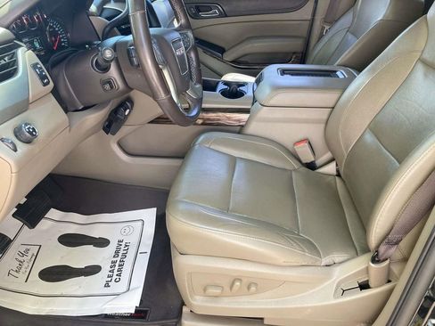 Used 2017 GMC Yukon SLT RWD image 13
