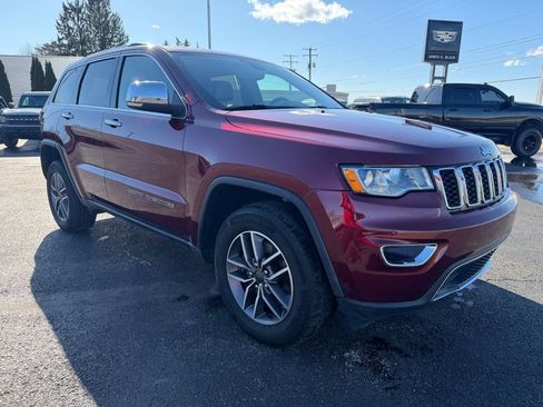 Used 2021 Jeep Grand Cherokee Limited image 10