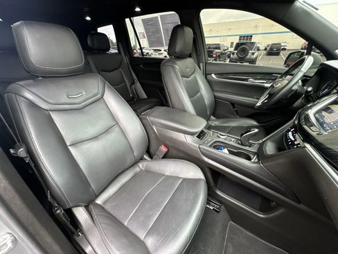 Certified 2023 Cadillac XT6 Premium Luxury FWD image 26