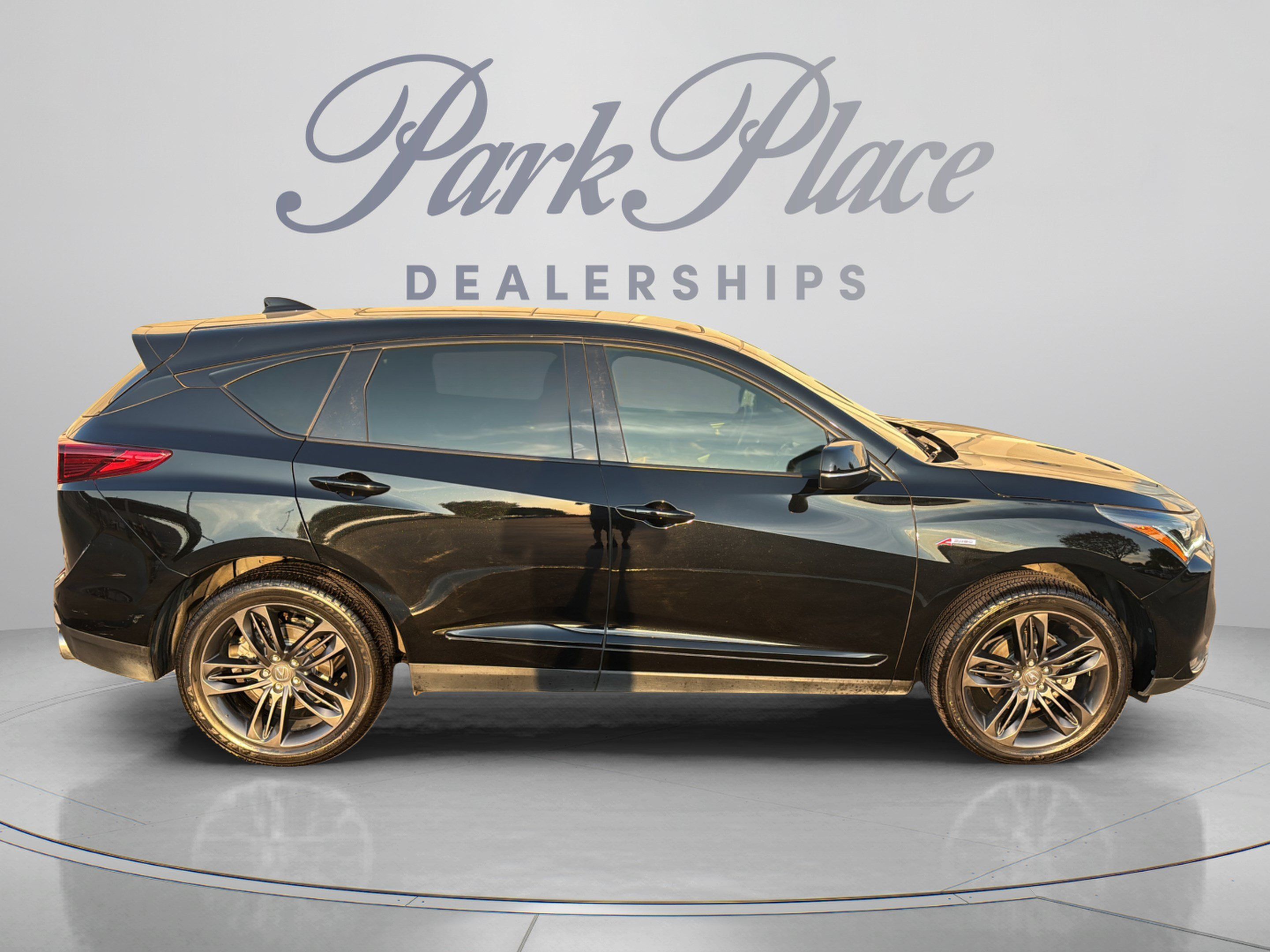 Used 2023 Acura RDX w/ Advance Package FWD image 7