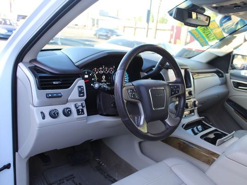 Used 2017 GMC Yukon XL Denali w/ Open Road Package AWD/4WD image 18