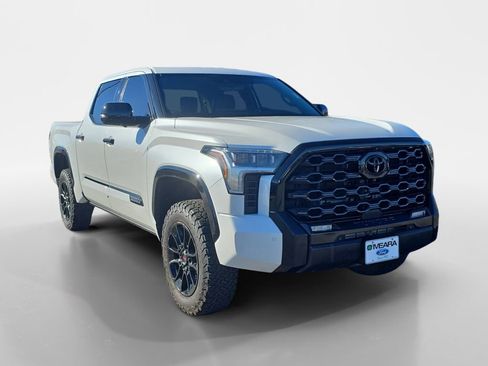 Used 2022 Toyota Tundra Platinum image 8