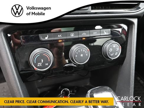 Used 2023 Volkswagen Taos SE image 20