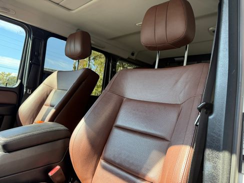 Used 2013 Mercedes-Benz G 550 image 35