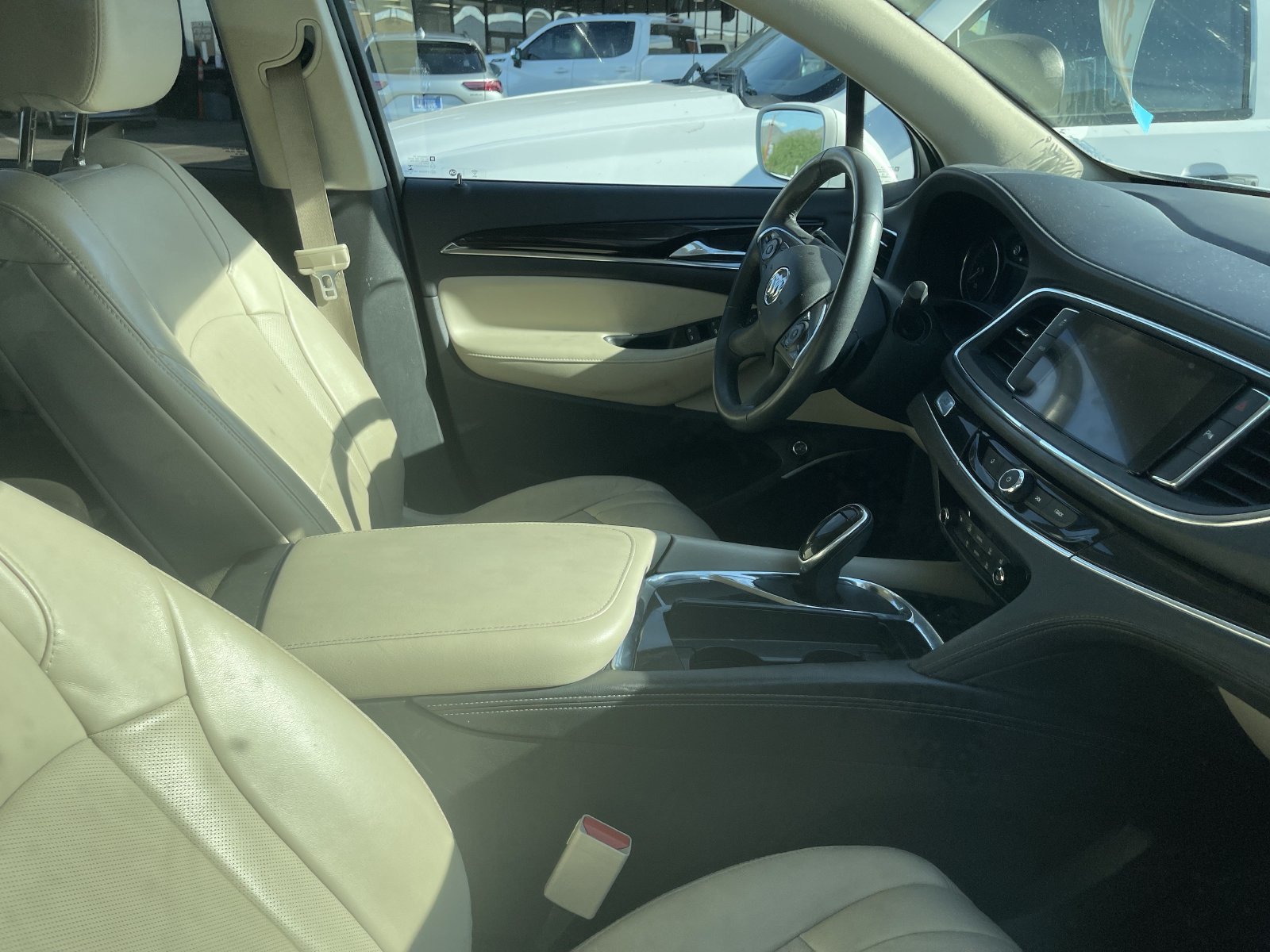 Used 2020 Buick Enclave Essence AWD/4WD image 6