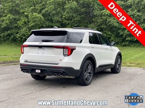 Used 2025 Ford Explorer ST image 7
