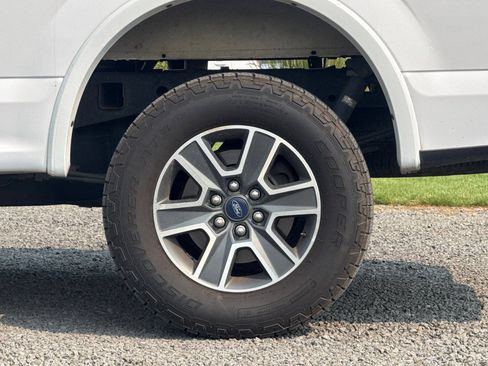 Used 2016 Ford F150 XLT w/ Equipment Group 301A Mid AWD/4WD image 41