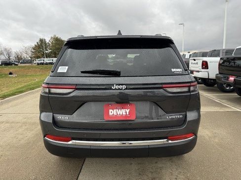 New 2025 Jeep Grand Cherokee Limited w/ Trailer Tow Package image 6