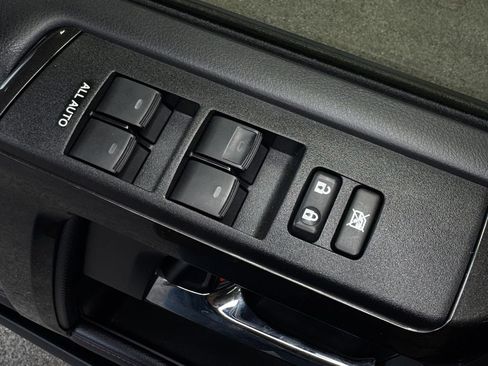 Used 2024 Toyota 4Runner TRD Off-Road AWD/4WD image 11