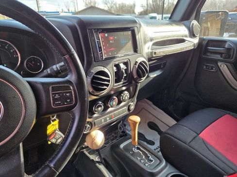 Used 2016 Jeep Wrangler Unlimited Sport w/ Quick Order Package 24S AWD/4WD image 16