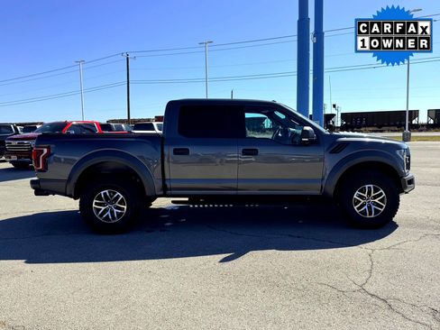 Used 2018 Ford F150 Raptor w/ Equipment Group 801A Mid image 5