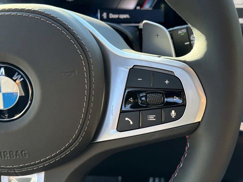 New 2026 BMW X7 M60i image 24