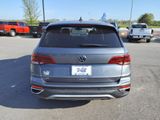 Used 2024 Volkswagen Taos SE image 4