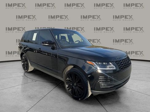 Used 2020 Land Rover Range Rover HSE image 7