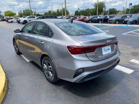 Used 2024 Kia Forte LXS image 7