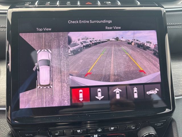 Used 2025 Jeep Grand Cherokee L Limited w/ Luxury Tech Group II AWD/4WD image 34