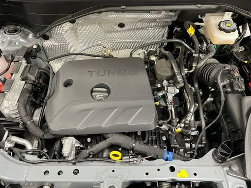 Used 2024 Buick Encore GX Preferred image 24