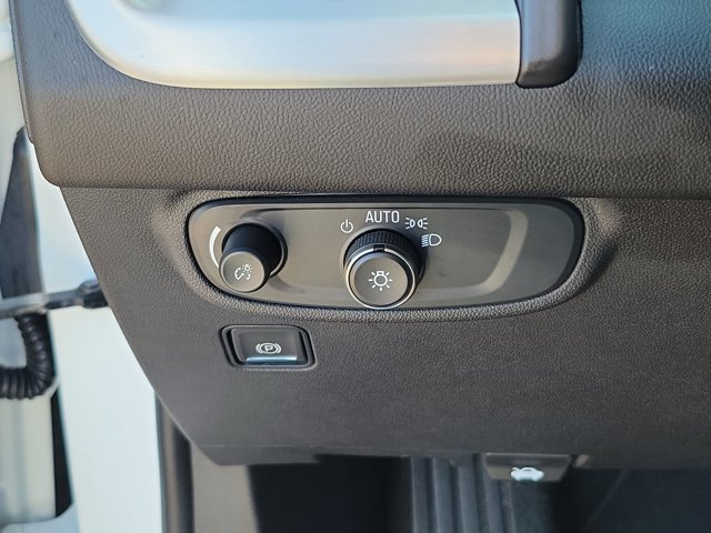 Used 2024 GMC Terrain SLE w/ Driver Convenience Package FWD image 21
