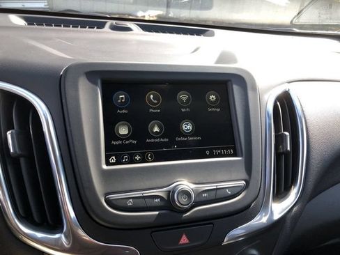 Used 2019 Chevrolet Equinox LT w/ Driver Convenience Package FWD image 13