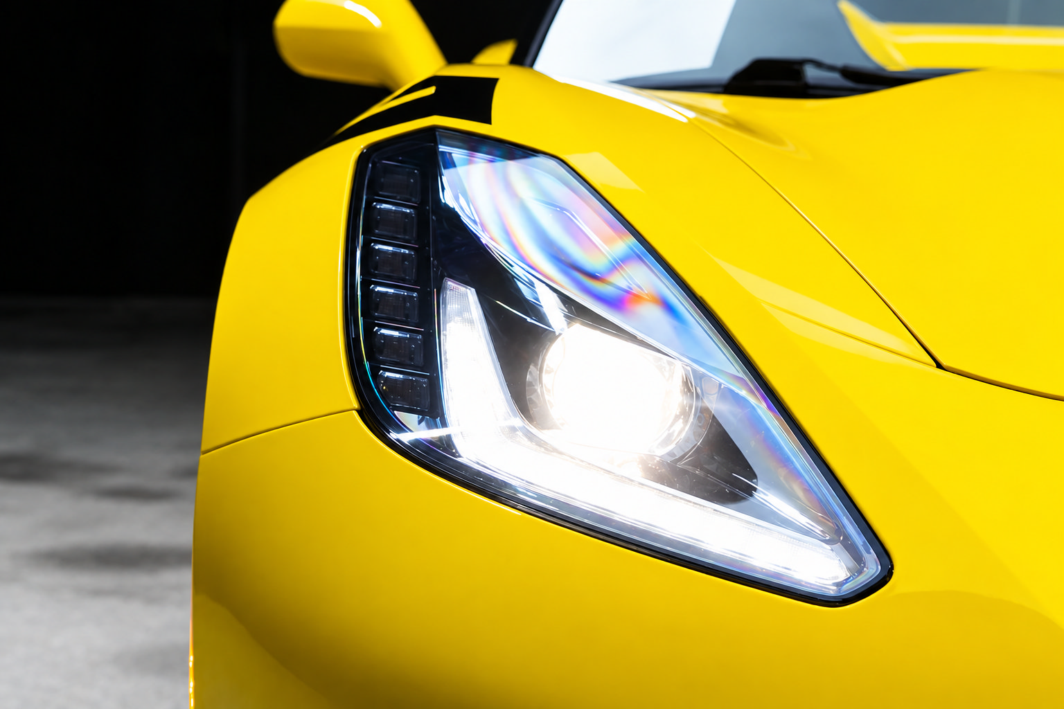 Used 2015 Chevrolet Corvette Stingray Convertible w/ 3LT Preferred Equipment Group RWD image 18