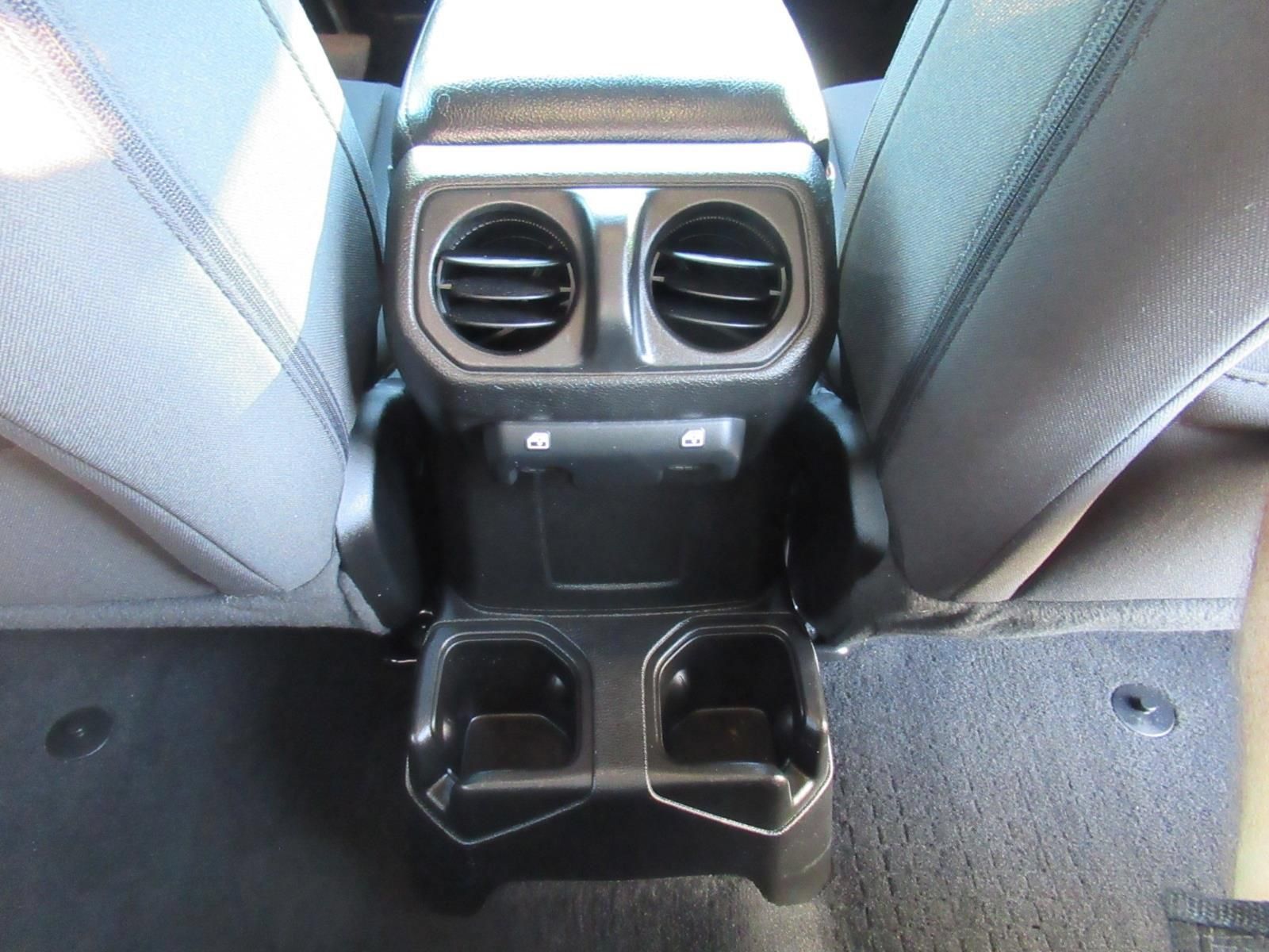 Used 2023 Jeep Gladiator Sport AWD/4WD image 30