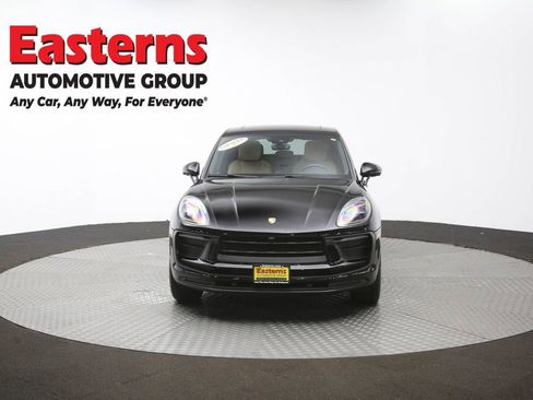 Used 2022 Porsche Macan AWD/4WD image 57