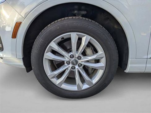 Used 2019 Audi Q7 2.0T Premium w/ Convenience Package image 15