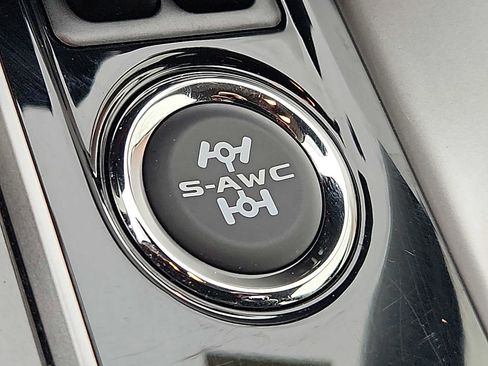 Used 2023 Mitsubishi Eclipse Cross LE image 23