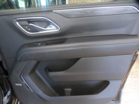 Used 2021 GMC Yukon XL SLT RWD image 24