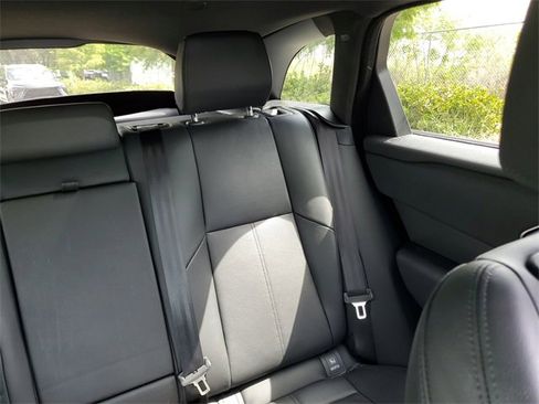 Used 2025 Land Rover Range Rover Velar Dynamic SE image 14