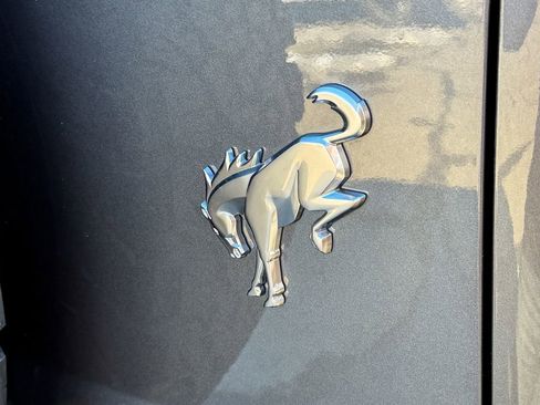 Certified 2025 Ford Bronco Badlands image 18