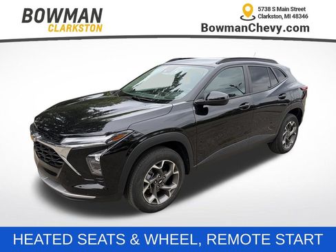Used 2024 Chevrolet Trax LT w/ Driver Confidence Package FWD image 1