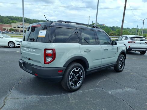 Certified 2024 Ford Bronco Sport Outer Banks w/ Tech Package AWD/4WD image 8