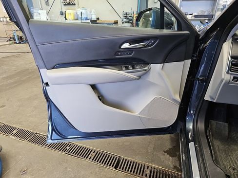 Used 2019 Cadillac XT4 Premium Luxury image 26