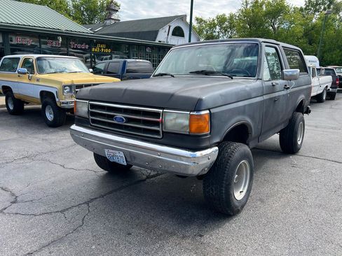 Used 1989 Ford Bronco image 2