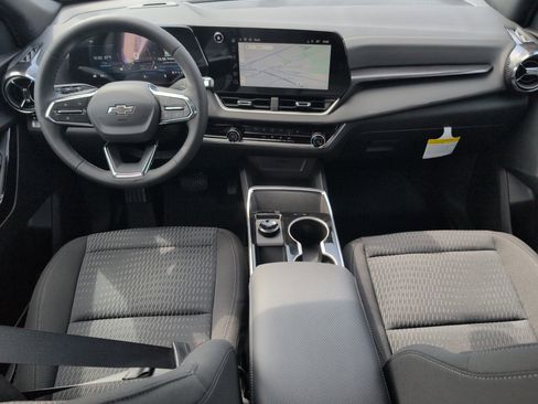 New 2026 Chevrolet Equinox ACTIV w/ Convenience Package III image 29