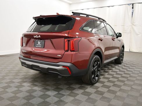Certified 2024 Kia Sorento SX Prestige w/ Olive Brown Leather Package AWD/4WD image 8