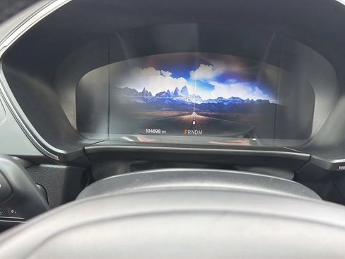 Used 2020 Ford Escape Titanium AWD/4WD image 23