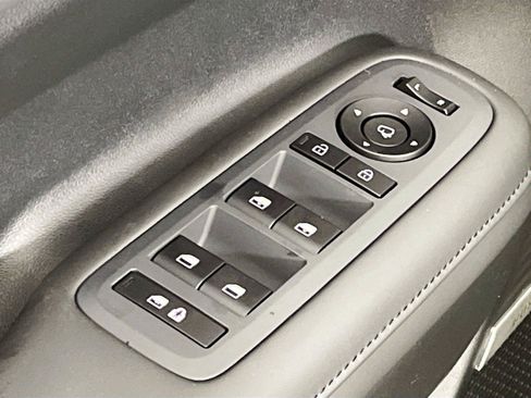 Certified 2026 Hyundai Santa Fe Limited AWD/4WD image 20