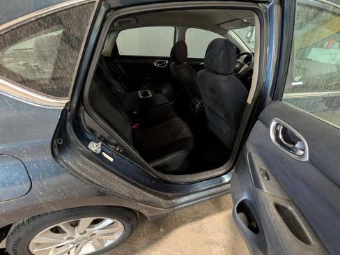 Used 2013 Nissan Sentra SV FWD image 27