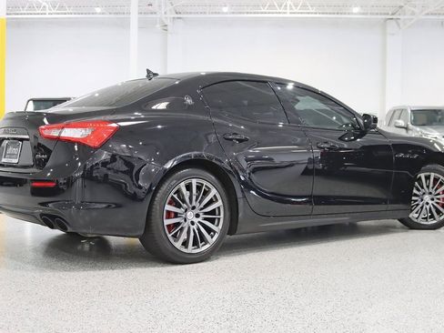 Used 2018 Maserati Ghibli S Q4 image 9